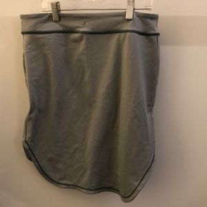 lululemon athletica Skirts - Lululemon moss green skirt, sz 8, 70296 lululemon athletica Skirts - Lululemon moss green skirt, sz 8, 70296